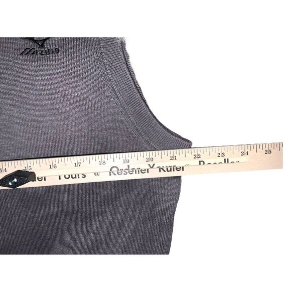 Mizuno Performance Wear Windlite Men's Size M Gray Golf Sweater Vest Pullover - Picture 7 of 8